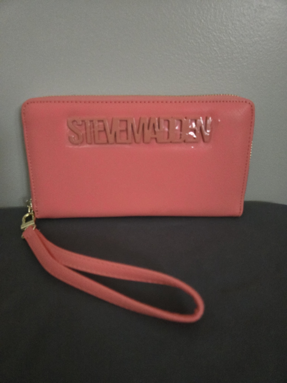 Steve Madden Coral Zip-Around Wristlet Wallet